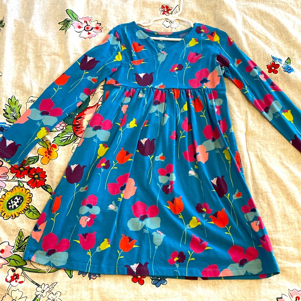Tulip long sleeve wrap neck dress size 7